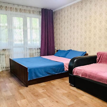 Apartaments In The City Center Karaganda Exterior photo
